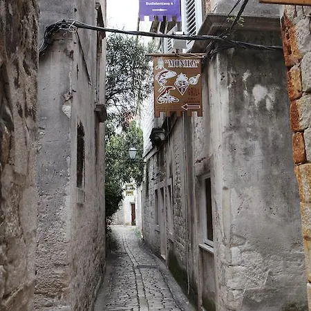 Tragurium Apartman Trogir