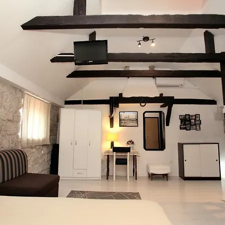 Tragurium トロギール